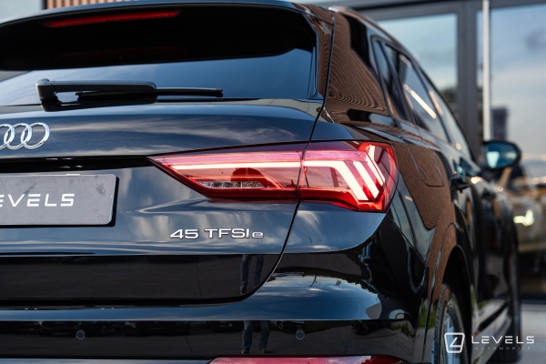 Audi Q3 45 TFSI e 245 ch S-Line S-TRONIC 6