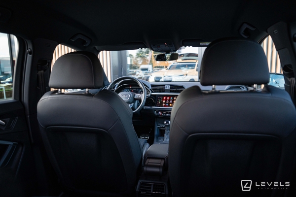 Audi Q3 45 TFSI e 245 ch S-Line S-TRONIC 6