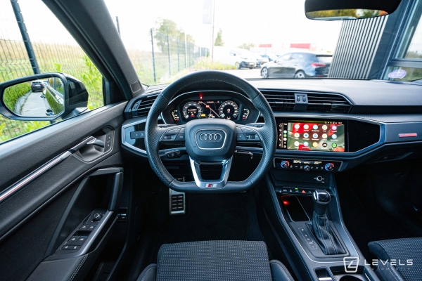 Audi Q3 45 TFSI e 245 ch S-Line S-TRONIC 6