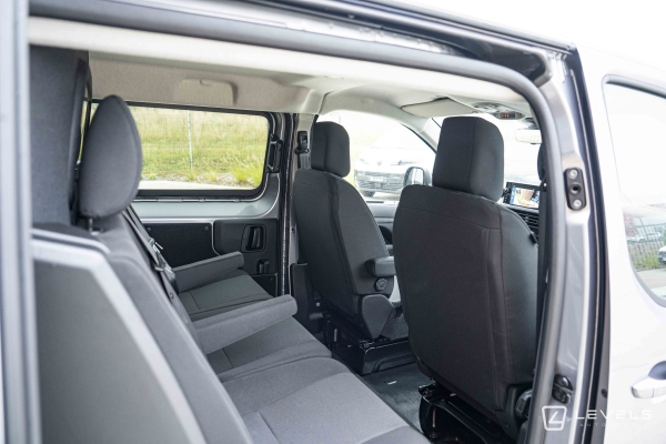 Utilitaire Citroen Jumpy XL 2.0 HDI 180 BVA Cabine approfondie 5 Places - 34992€ HT
