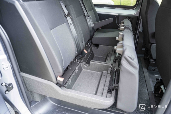Utilitaire Citroen Jumpy XL 2.0 HDI 180 BVA Cabine approfondie 5 Places - 34992€ HT