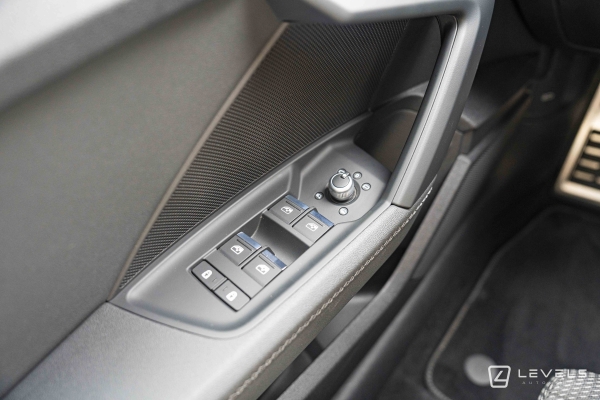 Audi A3 SPORTBACK 40 TFSIe S LINE S TRONIC