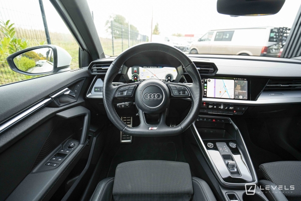Audi A3 SPORTBACK 40 TFSIe S LINE S TRONIC