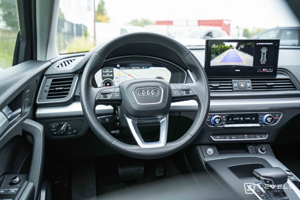 Audi Q5 Sportback 50 TFSIe 299 Ch Quattro BUSINESS EXECUTIVE TRONIC 7