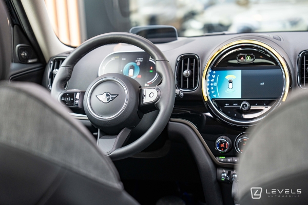 MINI COUNTRYMAN COOPER SE 125+95 Ch ALL4 Premium Plus BVA6