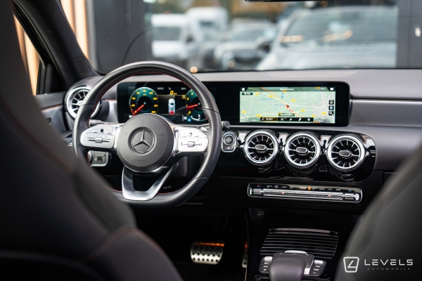 Mercedes Classe A 200 163ch AMG LINE BVA