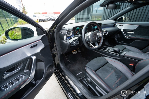 Mercedes Classe A 200 163ch AMG LINE BVA