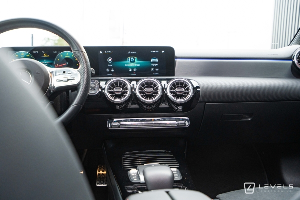 Mercedes Classe A 200 163ch AMG LINE BVA