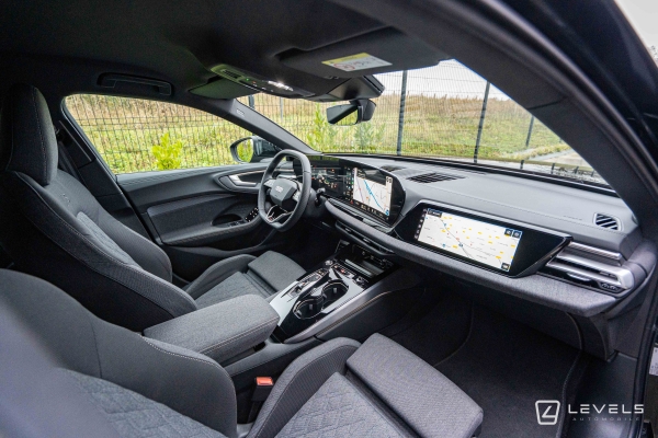 Audi A5 Avant TDI 2l 204 Ch S Line S Tronic