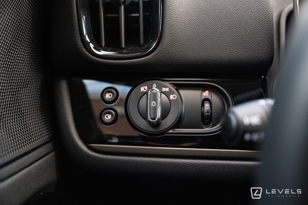 MINI COUNTRYMAN COOPER SE 125+95 Ch ALL4 Essential BVA