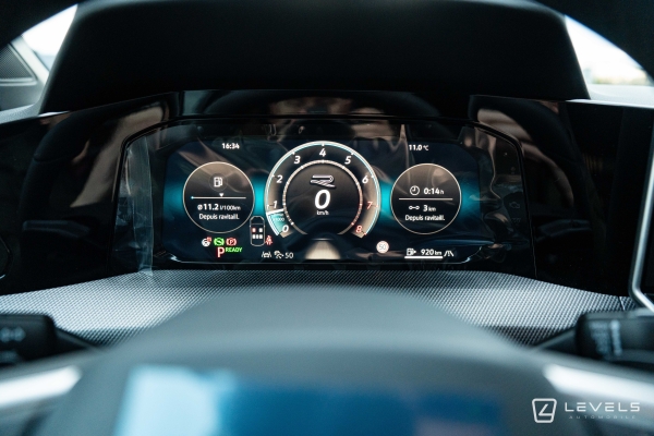  Volkswagen GOLF 8 1.5L eTSI 150 CH R-LINE Limited DSG7