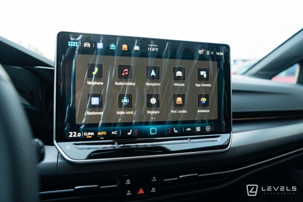  Volkswagen GOLF 8 1.5L eTSI 150 CH R-LINE Limited DSG7