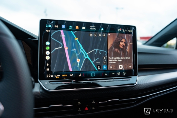  Volkswagen GOLF 8 1.5L eTSI 150 CH R-LINE Limited DSG7