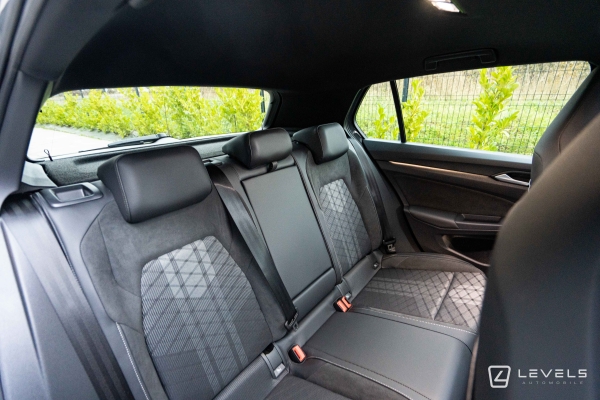  Volkswagen GOLF 8 1.5L eTSI 150 CH R-LINE Limited DSG7