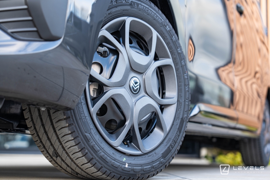 Utilitaire Citroën Jumpy Double Cabine 6 Places M BlueHDI 180 Ch EAT8 - 33325 €HT