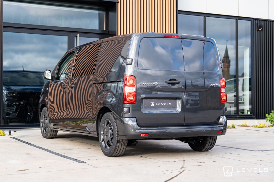Utilitaire Citroën Jumpy Double Cabine 6 Places M BlueHDI 180 Ch EAT8 - 33325 €HT