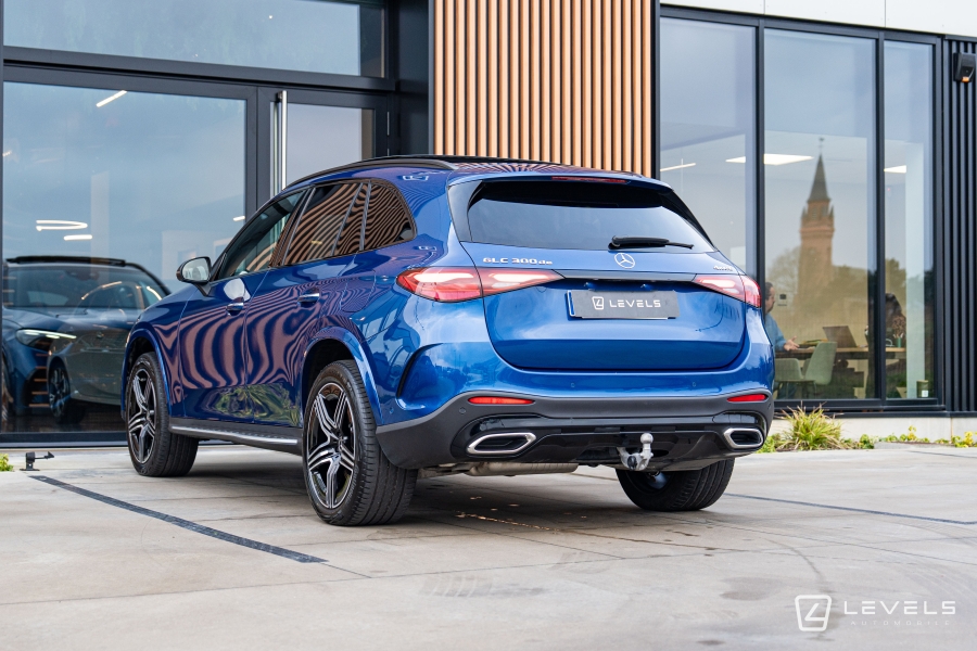 Mercedes GLC 300E AMG Line 4MATIC