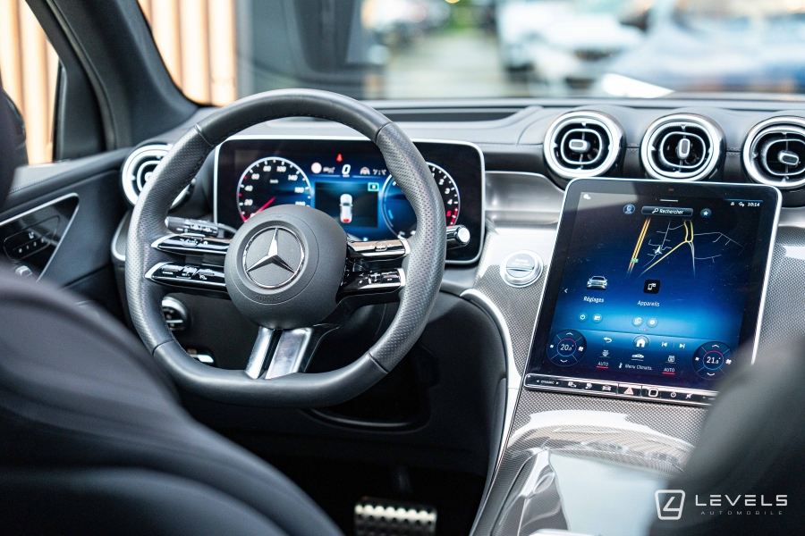 Mercedes GLC 300E AMG Line 4MATIC