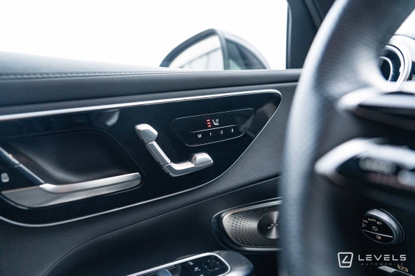 Mercedes GLC 300E AMG Line 4MATIC