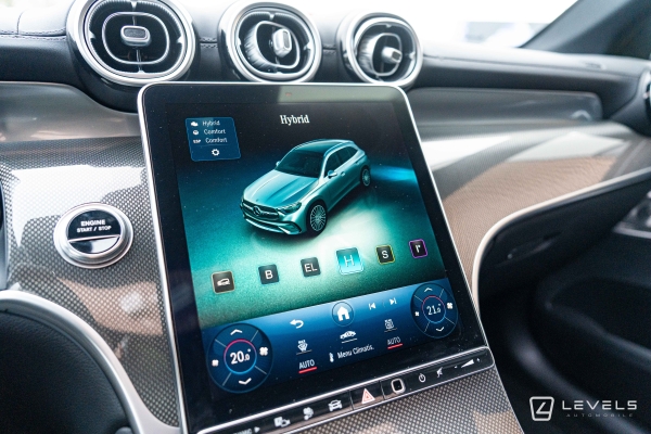 Mercedes GLC 300E AMG Line 4MATIC