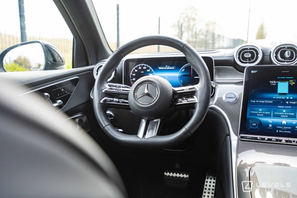 Mercedes GLC 300E AMG Line 4MATIC