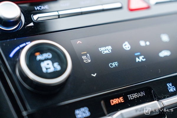 Hyundai SANTA FE 1.6 T-GDI 253 CH PHEV EXECUTIVE HTRAC - 7 Places