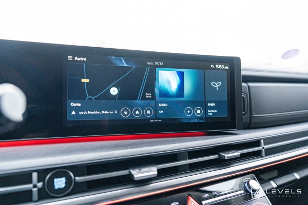 Hyundai SANTA FE 1.6 T-GDI 253 CH PHEV EXECUTIVE HTRAC - 7 Places