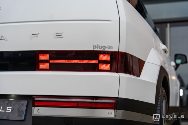 Hyundai SANTA FE 1.6 T-GDI 253 CH PHEV EXECUTIVE HTRAC - 7 Places