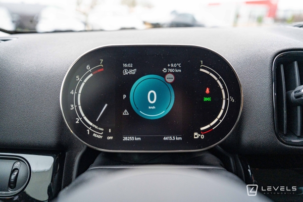 MINI COUNTRYMAN COOPER Essential 136 ch BVA7