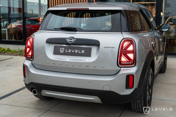 MINI COUNTRYMAN COOPER Essential 136 ch BVA7
