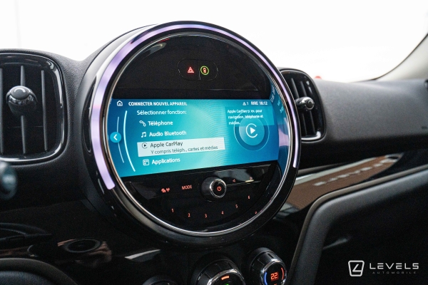 MINI COUNTRYMAN COOPER Essential 136 ch BVA7