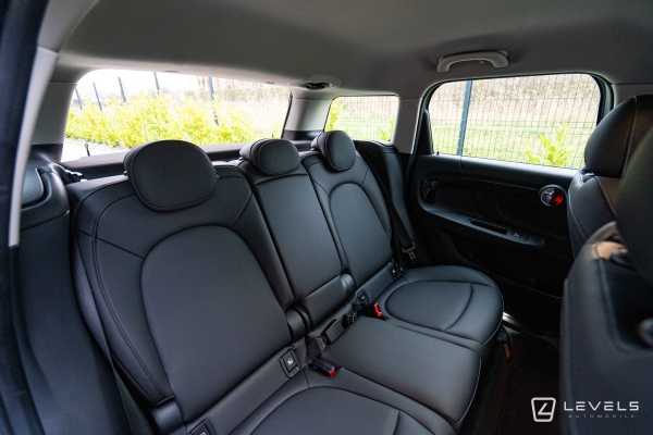 MINI COUNTRYMAN COOPER Essential 136 ch BVA7