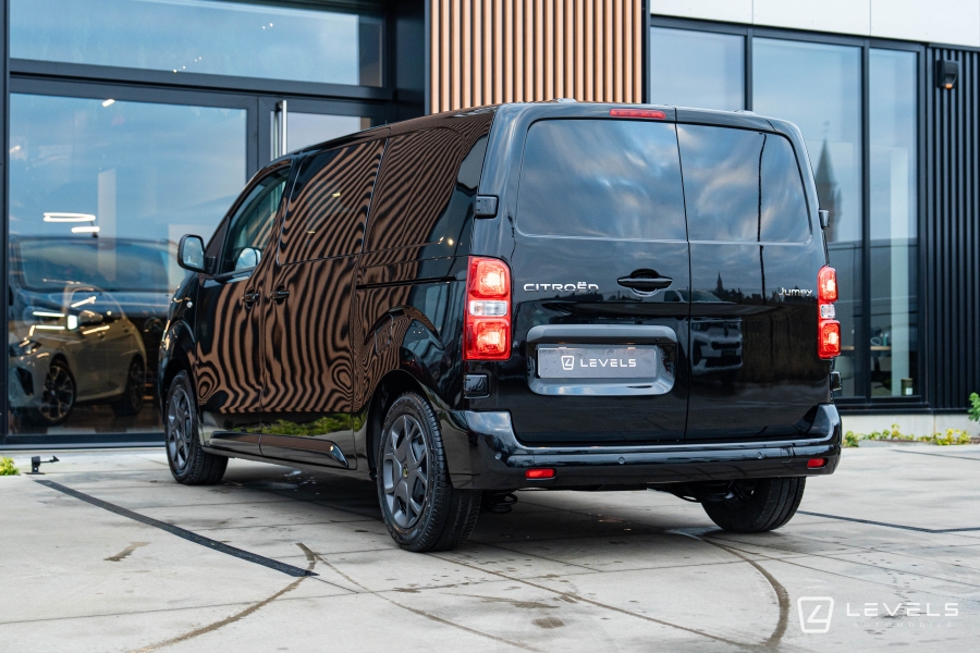 Utilitaire Citroën Jumpy Double Cabine 6 Places M BlueHDI 180 Ch EAT8 - 33325 €HT