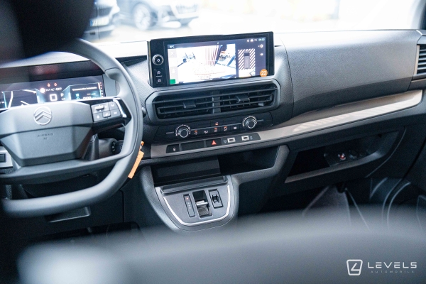 Utilitaire Citroën Jumpy Double Cabine 6 Places M BlueHDI 180 Ch EAT8 - 33325 €HT