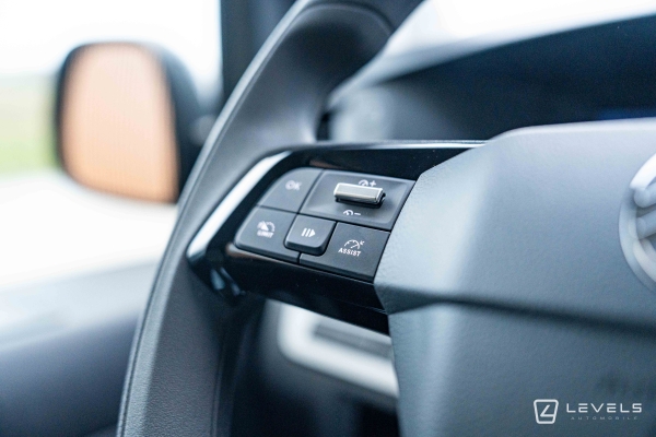 Utilitaire Citroën Jumpy Double Cabine 6 Places M BlueHDI 180 Ch EAT8 - 33325 €HT