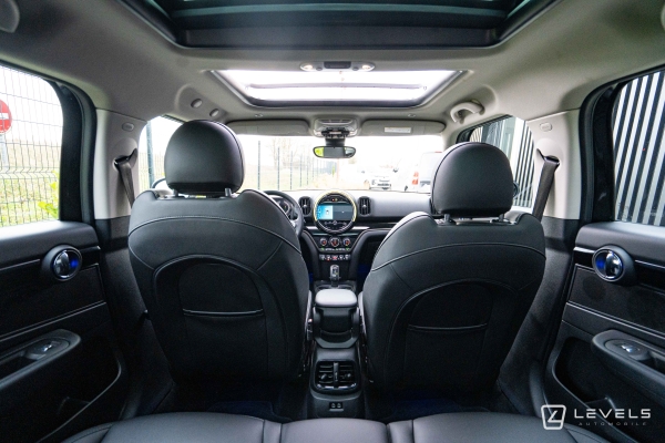 MINI COUNTRYMAN COOPER 136 ch Premium Plus BVA7