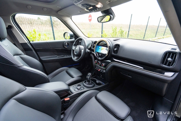 MINI COUNTRYMAN COOPER 136 ch Premium Plus BVA7