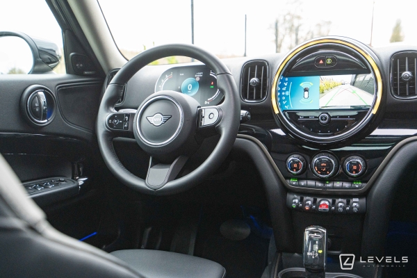 MINI COUNTRYMAN COOPER 136 ch Premium Plus BVA7