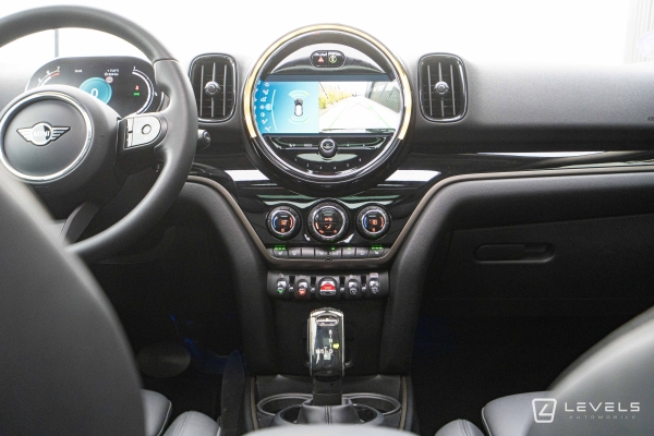 MINI COUNTRYMAN COOPER 136 ch Premium Plus BVA7