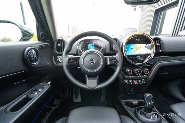 MINI COUNTRYMAN COOPER 136 ch Premium Plus BVA7