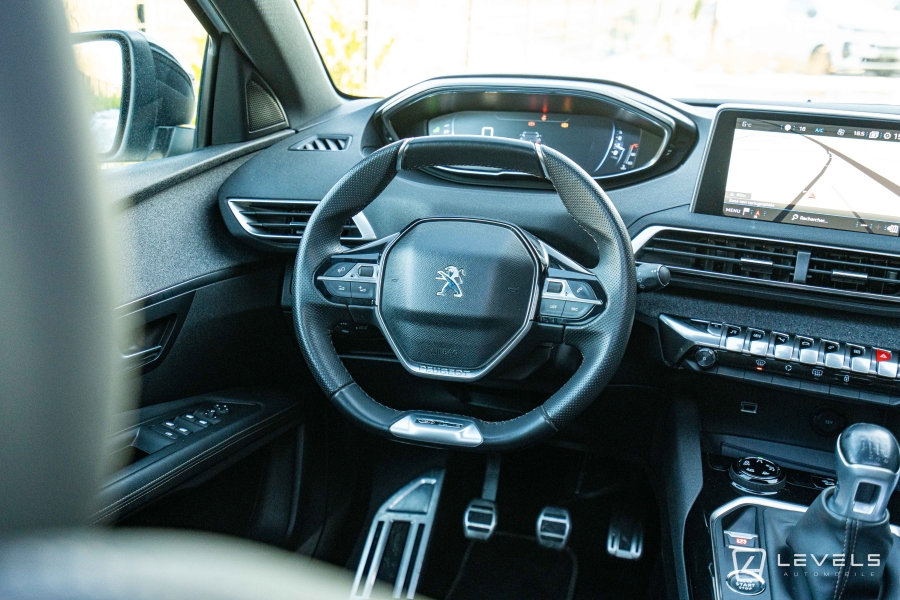 Peugeot 3008 1.5 BLUEHDI 130 CH GT LINE