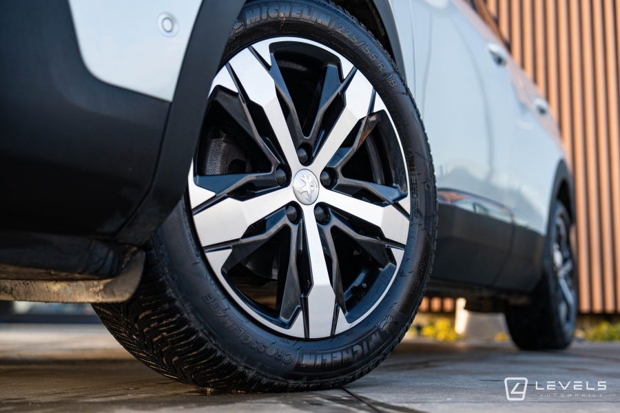 Peugeot 3008 1.5 BLUEHDI 130 CH GT LINE