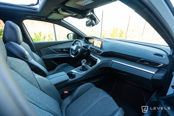 Peugeot 3008 1.5 BLUEHDI 130 CH GT LINE