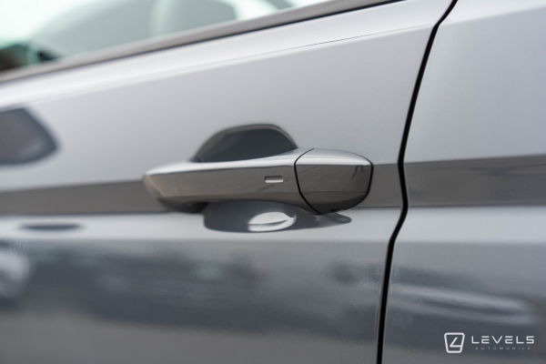  Volkswagen  TOURAN 1.5 TSI EVO 150 Ch Life Plus DSG7 7 Places