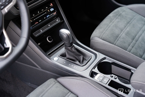  Volkswagen  TOURAN 1.5 TSI EVO 150 Ch Life Plus DSG7 7 Places