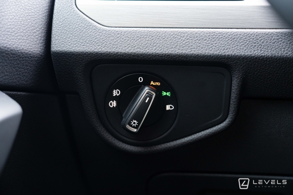  Volkswagen  TOURAN 1.5 TSI EVO 150 Ch Life Plus DSG7 7 Places