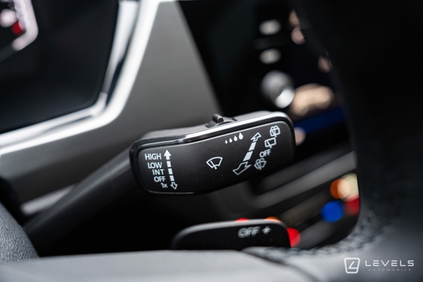  Volkswagen  TOURAN 1.5 TSI EVO 150 Ch Life Plus DSG7 7 Places