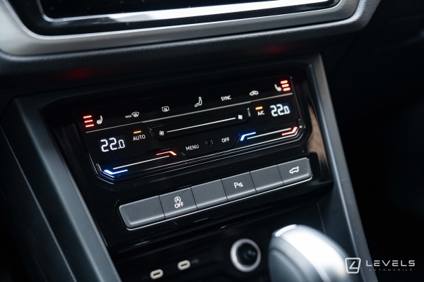  Volkswagen  TOURAN 1.5 TSI EVO 150 Ch Life Plus DSG7 7 Places