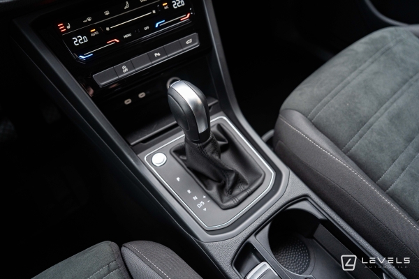  Volkswagen  TOURAN 1.5 TSI EVO 150 Ch Life Plus DSG7 7 Places