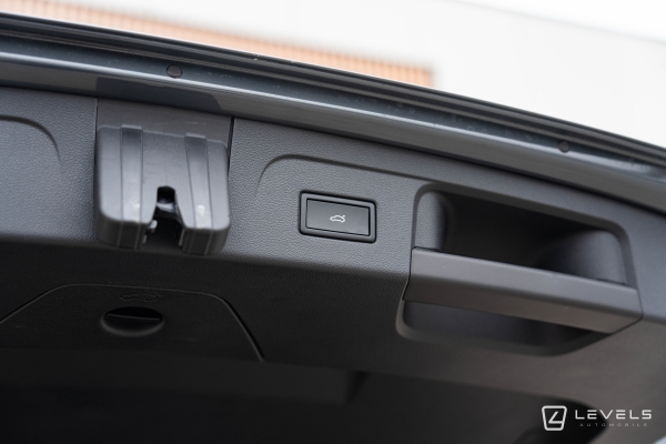  Volkswagen  TOURAN 1.5 TSI EVO 150 Ch Life Plus DSG7 7 Places